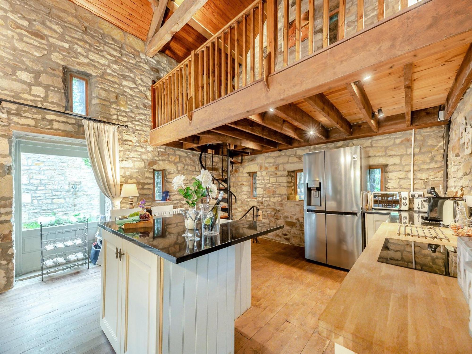 The Magical Barn Villa Холтуисъл Екстериор снимка
