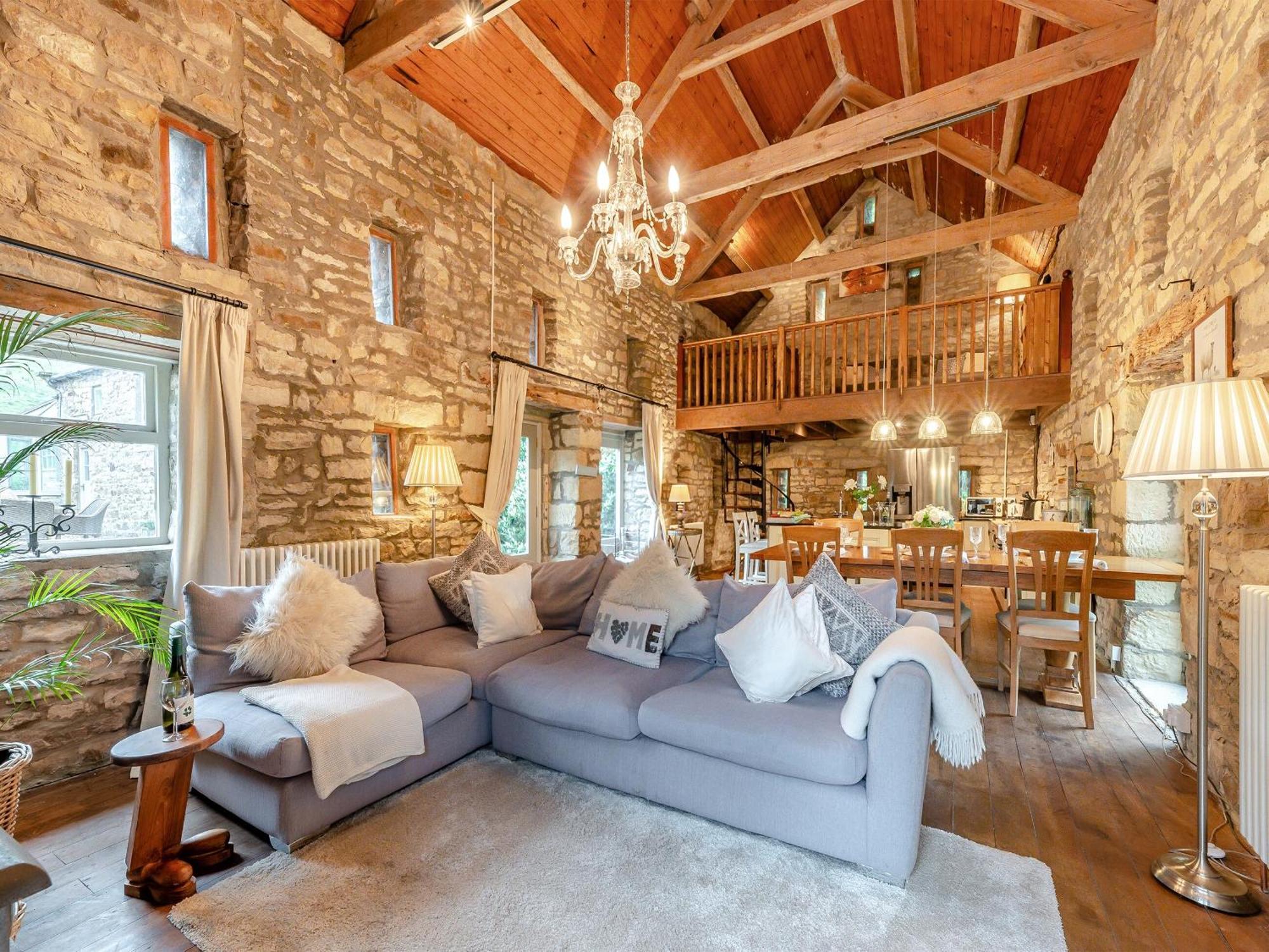 The Magical Barn Villa Холтуисъл Екстериор снимка